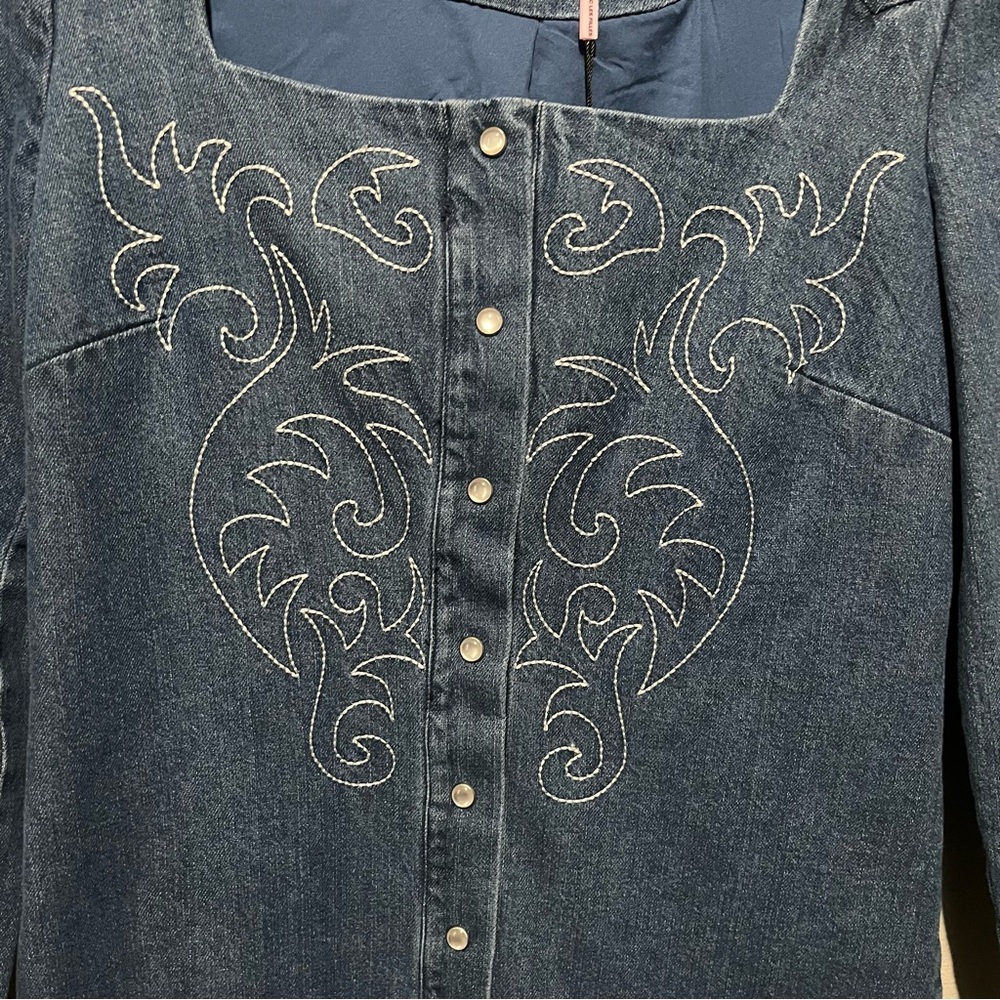 Avec Les Filles NWT Blue Denim Western Long Sleeve Dress Size 8 - Picture 3 of 7